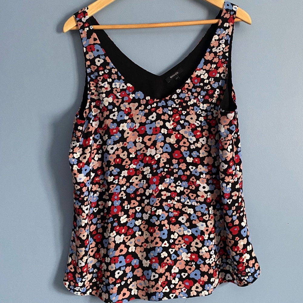 Floral V-Neck Sleeveless Top - Black Multi